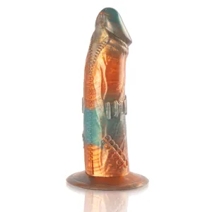 Buntes, strukturiertes Silikonspielzeug in Form eines Drachenschwanzes mit Saugnapf, in Orange und Blau.