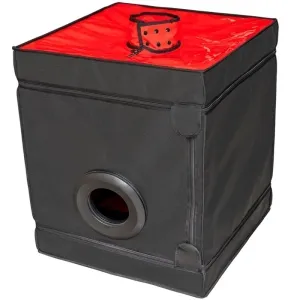 Schwarze Box mit rotem Deckel und runder Öffnung an der Seite.