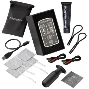 Elektrostimulationsgerät-Set mit Kabeln, Elektroden, Gel, Tasche und Zubehör auf weißem Hintergrund.